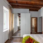 Iflat Classic And Contemporary Home