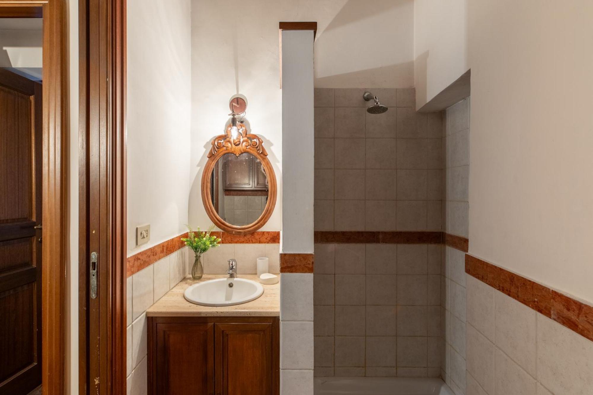 Iflat Classic And Contemporary Appartement