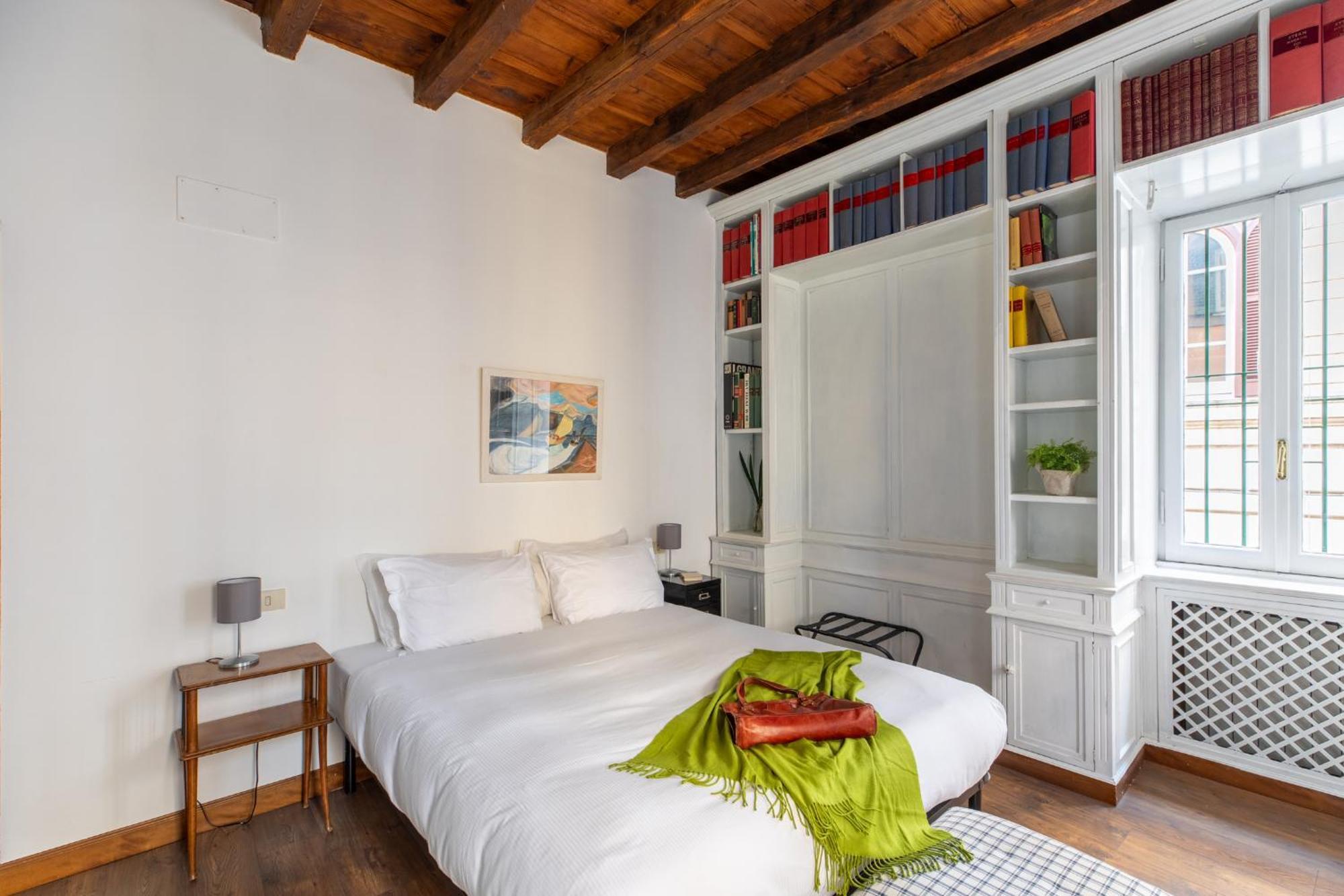 Apartment Iflat Classic And Contemporary *